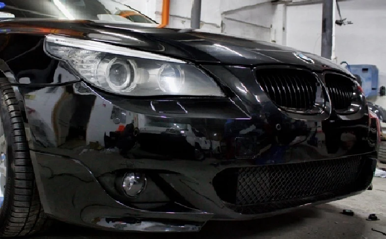 BMW E60 / E61, M-Sport etupuskuri , (SRA) - Image 7