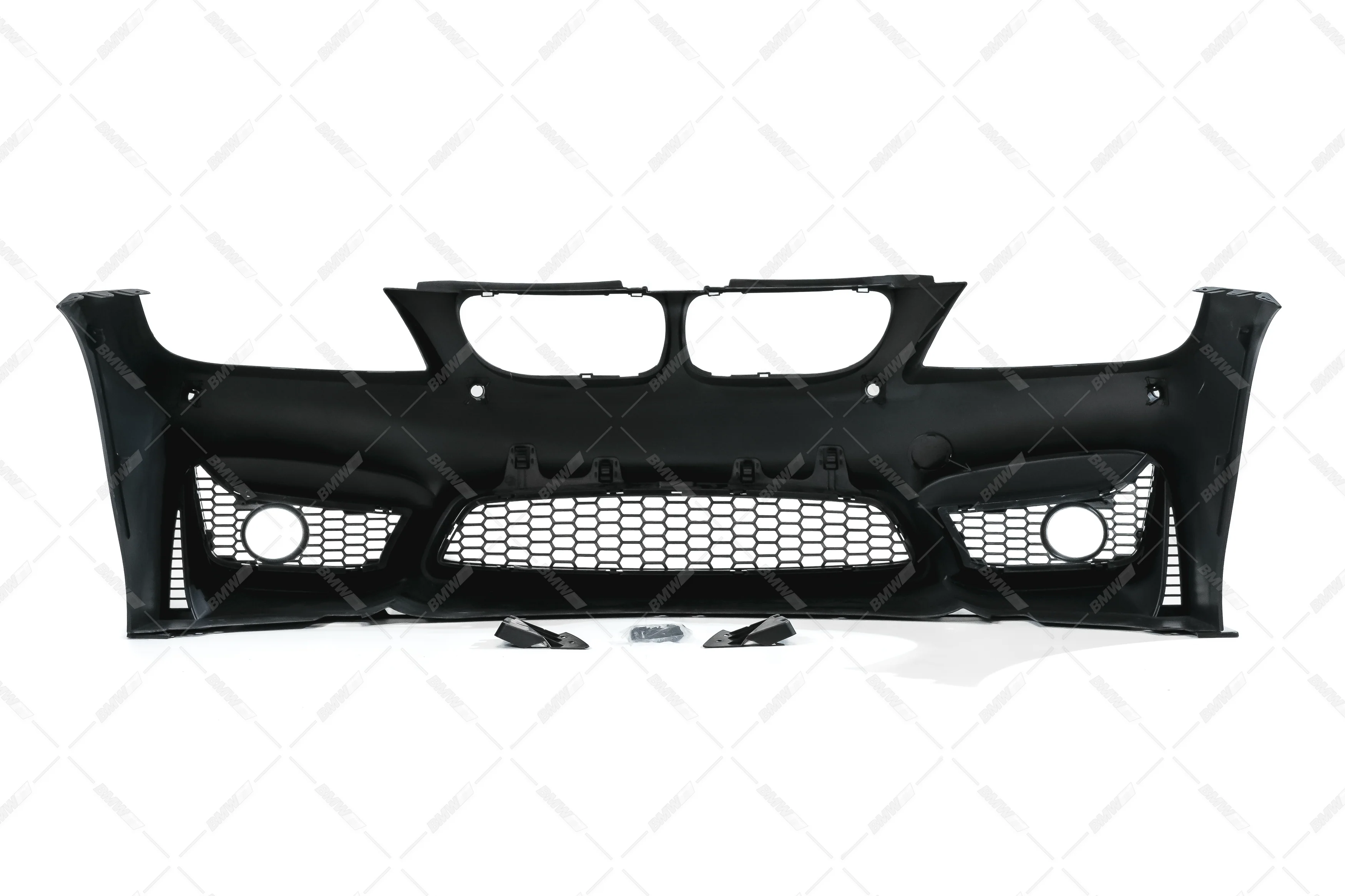 BMW E90 E91 LCI M4-Look etupuskuri. PDC - Image 10