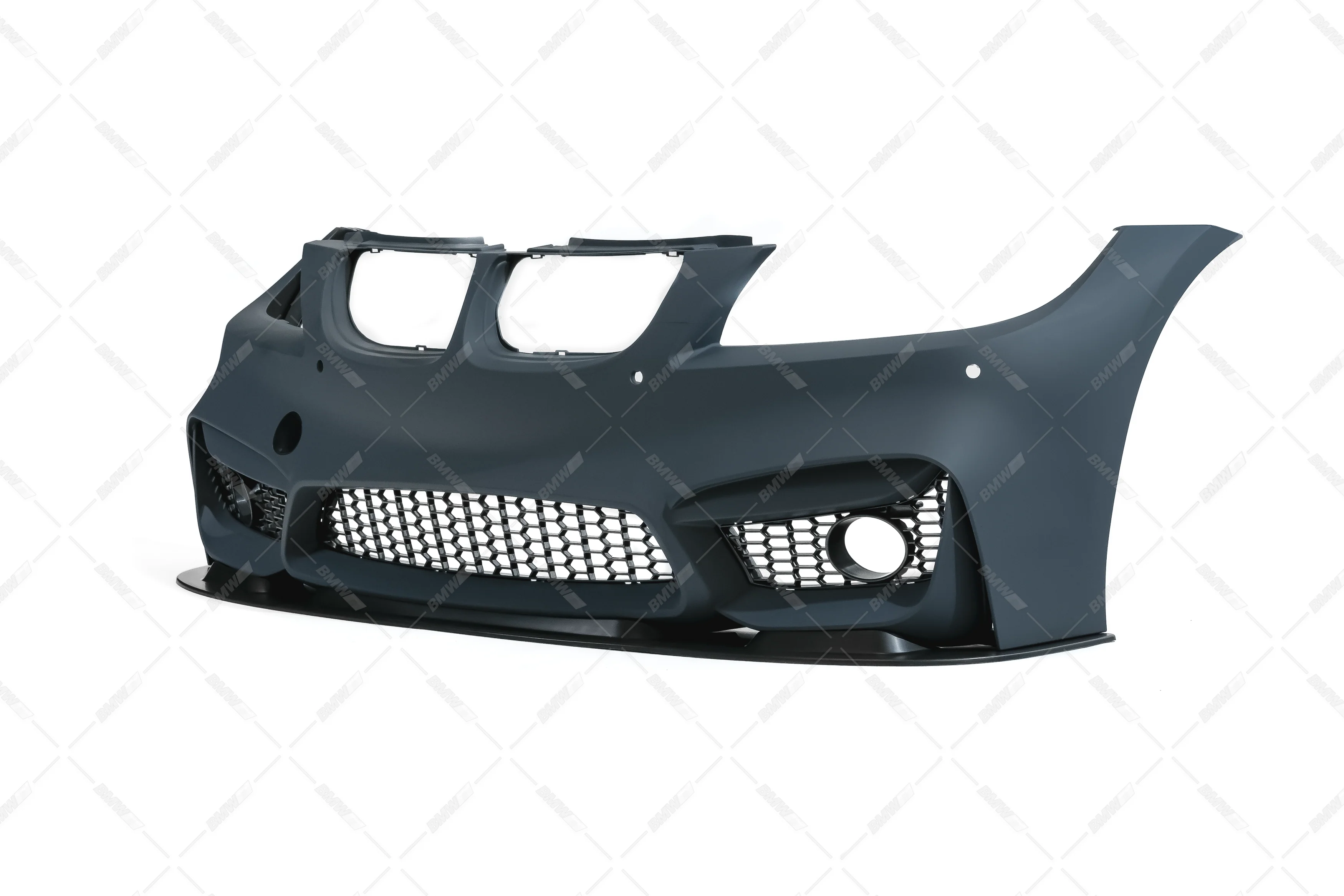 BMW E90 E91 LCI M4-Look etupuskuri. PDC - Image 6