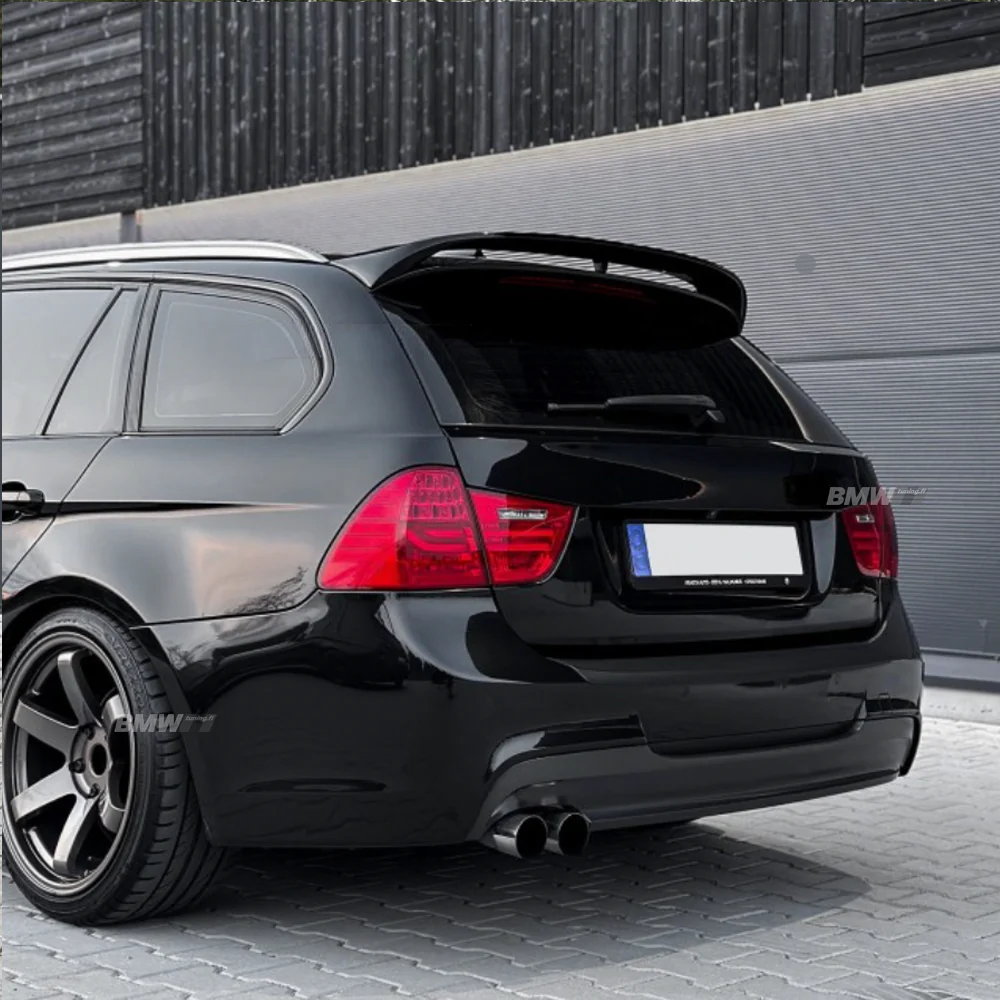 BMW E91 Kiiltävän Musta Takaspoileri M-Performance - Image 5