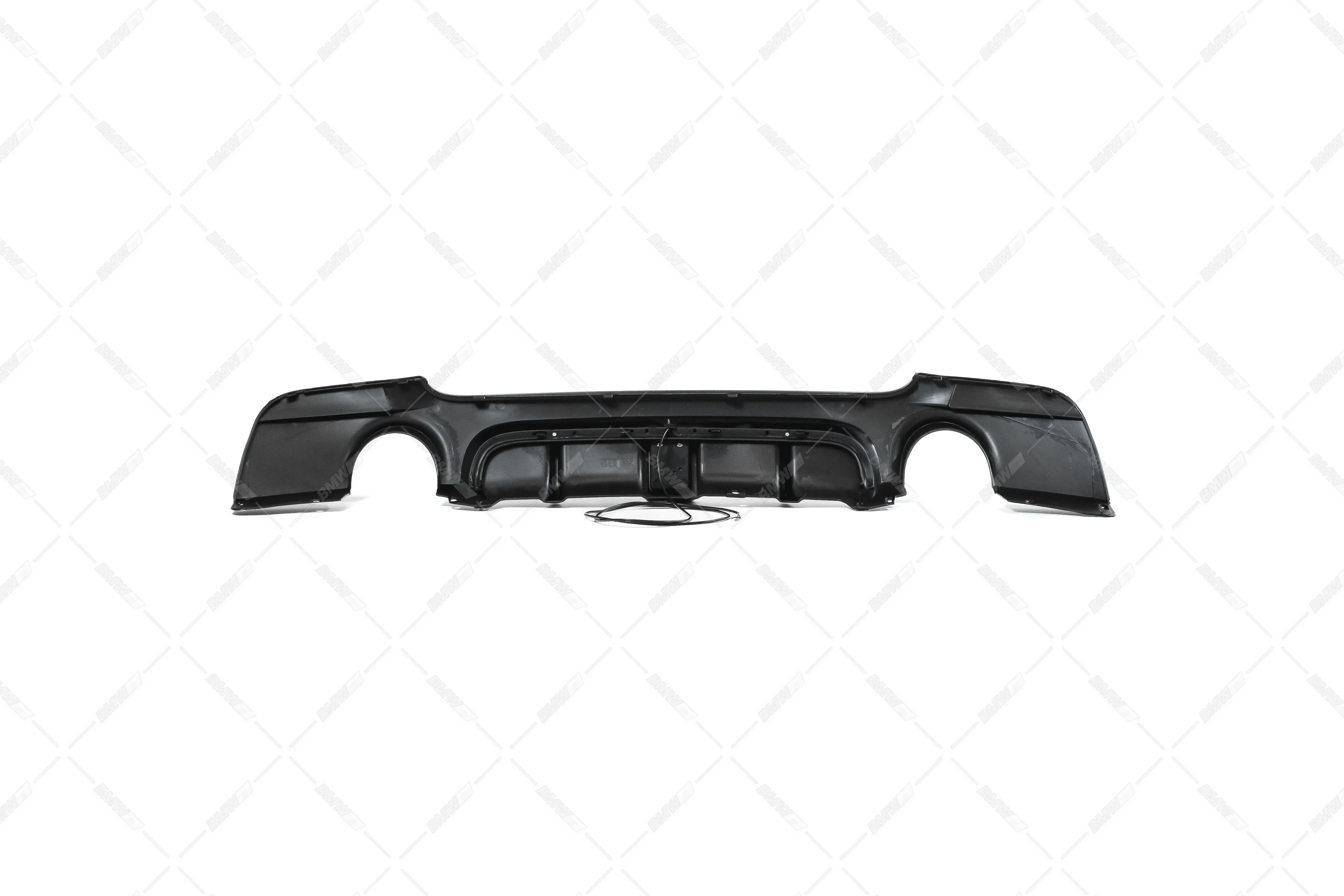 BMW E92 E93 05-11 M-Performance takapuskurin diffusori jarruvalolla kiiltävän musta - Image 5