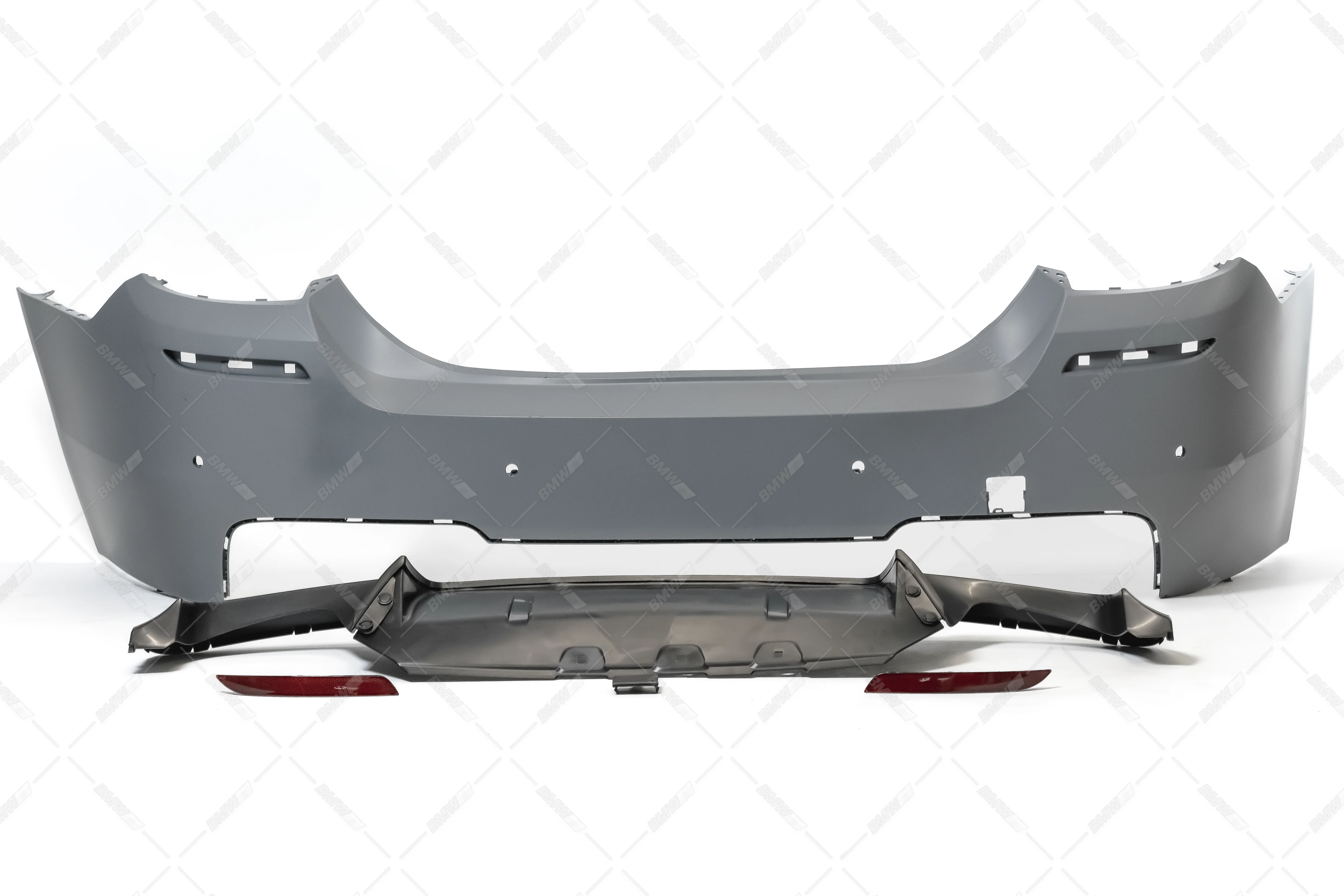 BMW F10 10-16 M5-Look takapuskuri, PDC - Image 7