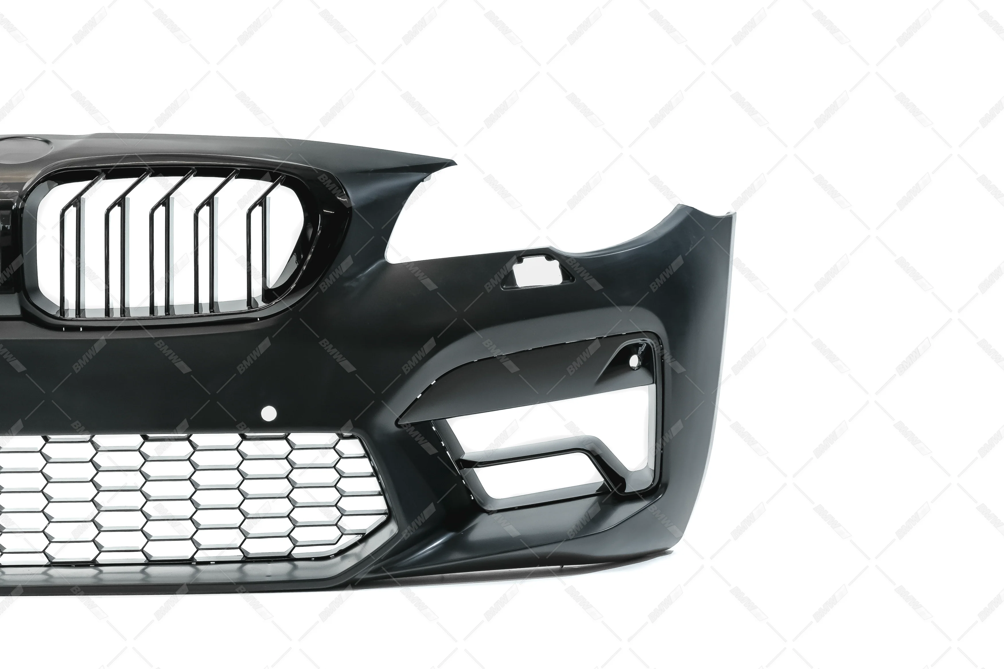 BMW F10 F11 , G30 LCI M5 look etupuskuri. PDC,SRA. - Image 5