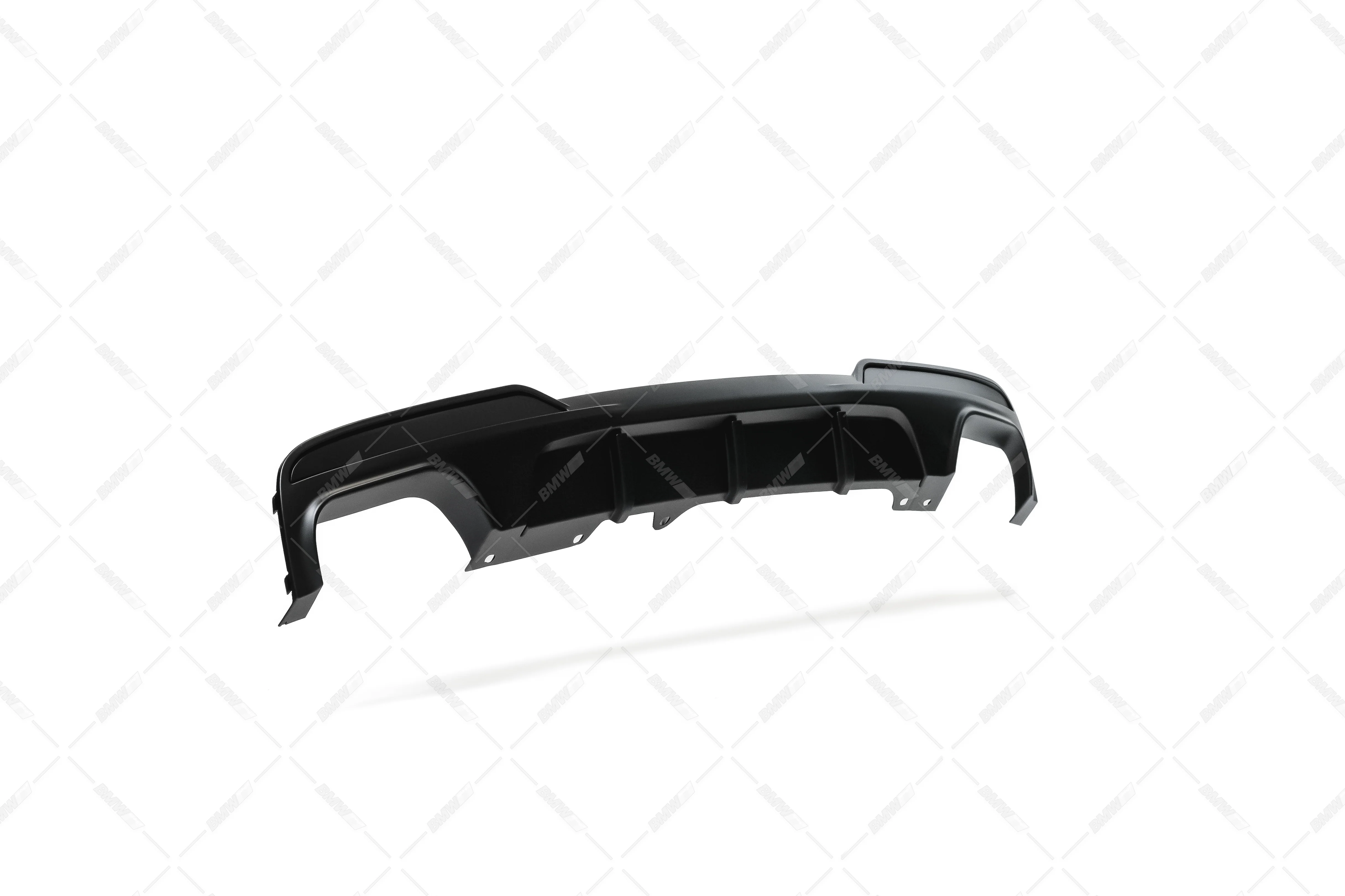 BMW F10 / F11, M-Performance look diffusori matta musta 2+2 ulostuloilla - Image 3