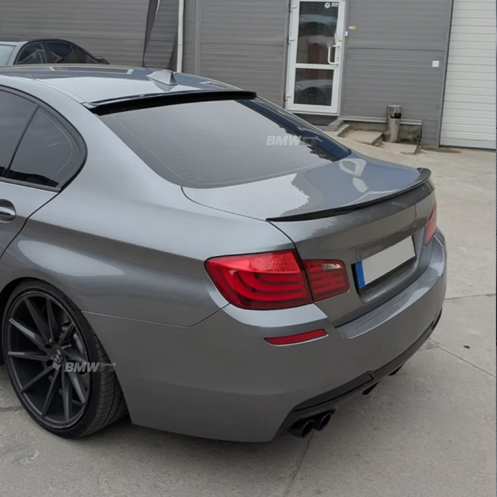 BMW F10, M-Performance Look takaspoileri kiiltävän mustana - Image 8