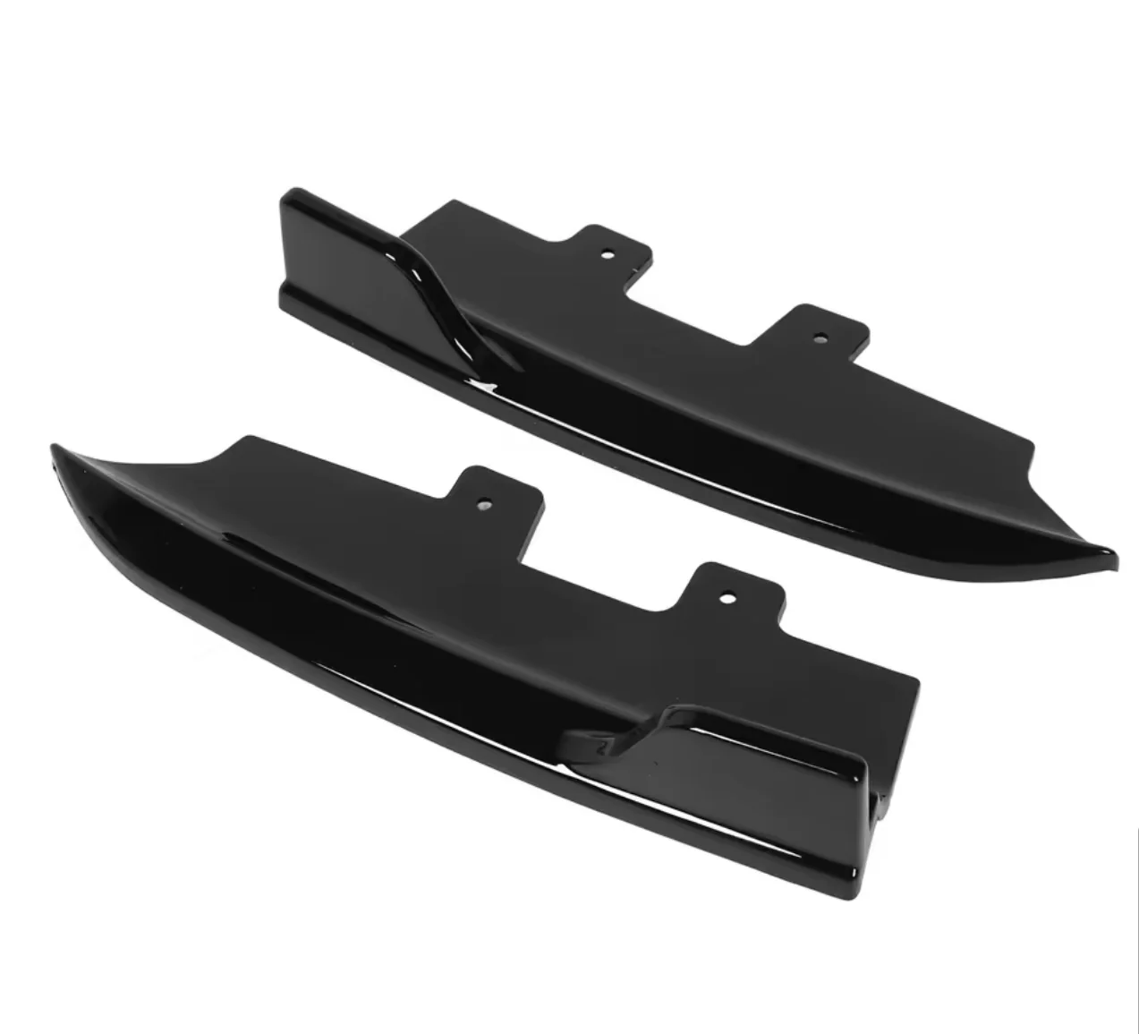 BMW F22 F23, Takapuskurin kiiltävän
mustat lisäpalat, kulmasplitterit - Image 3