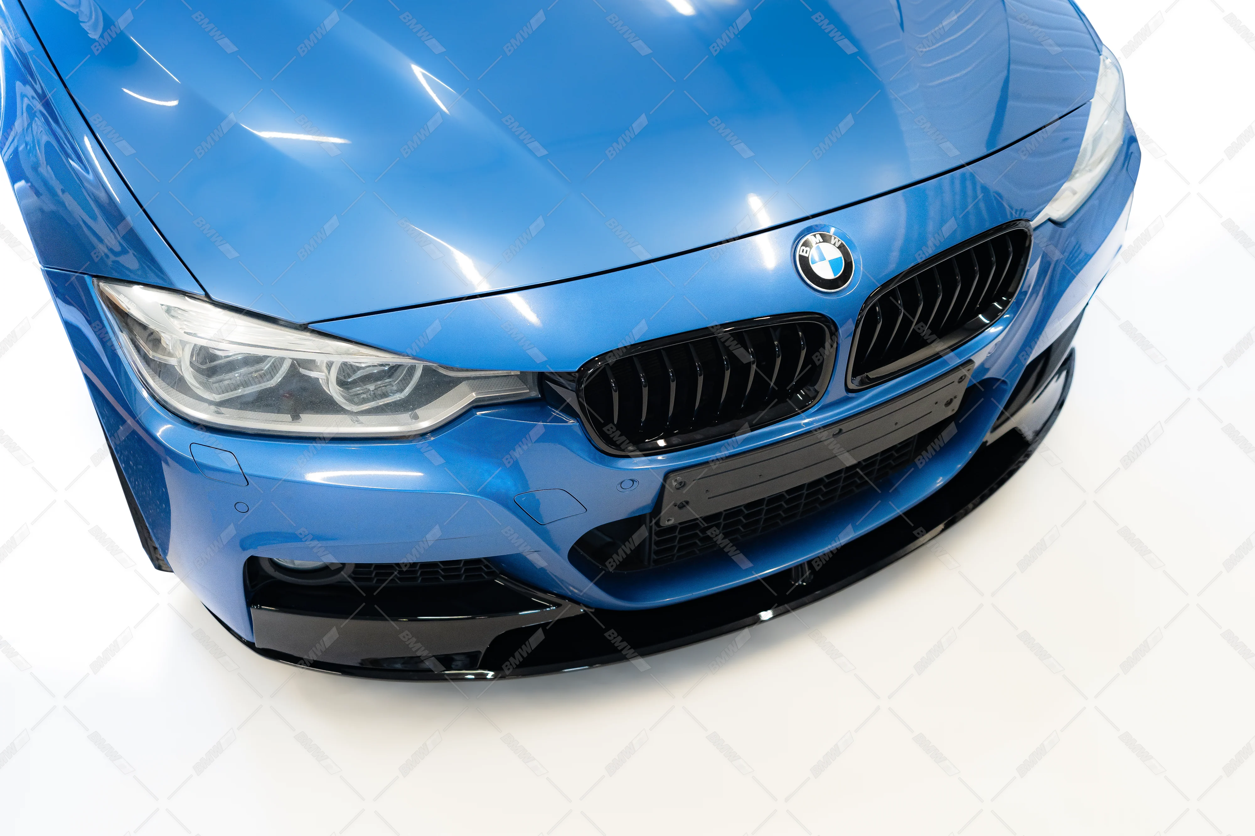 BMW F30 F31 M-performance etupuskurin lippa kiiltävän musta - Image 6