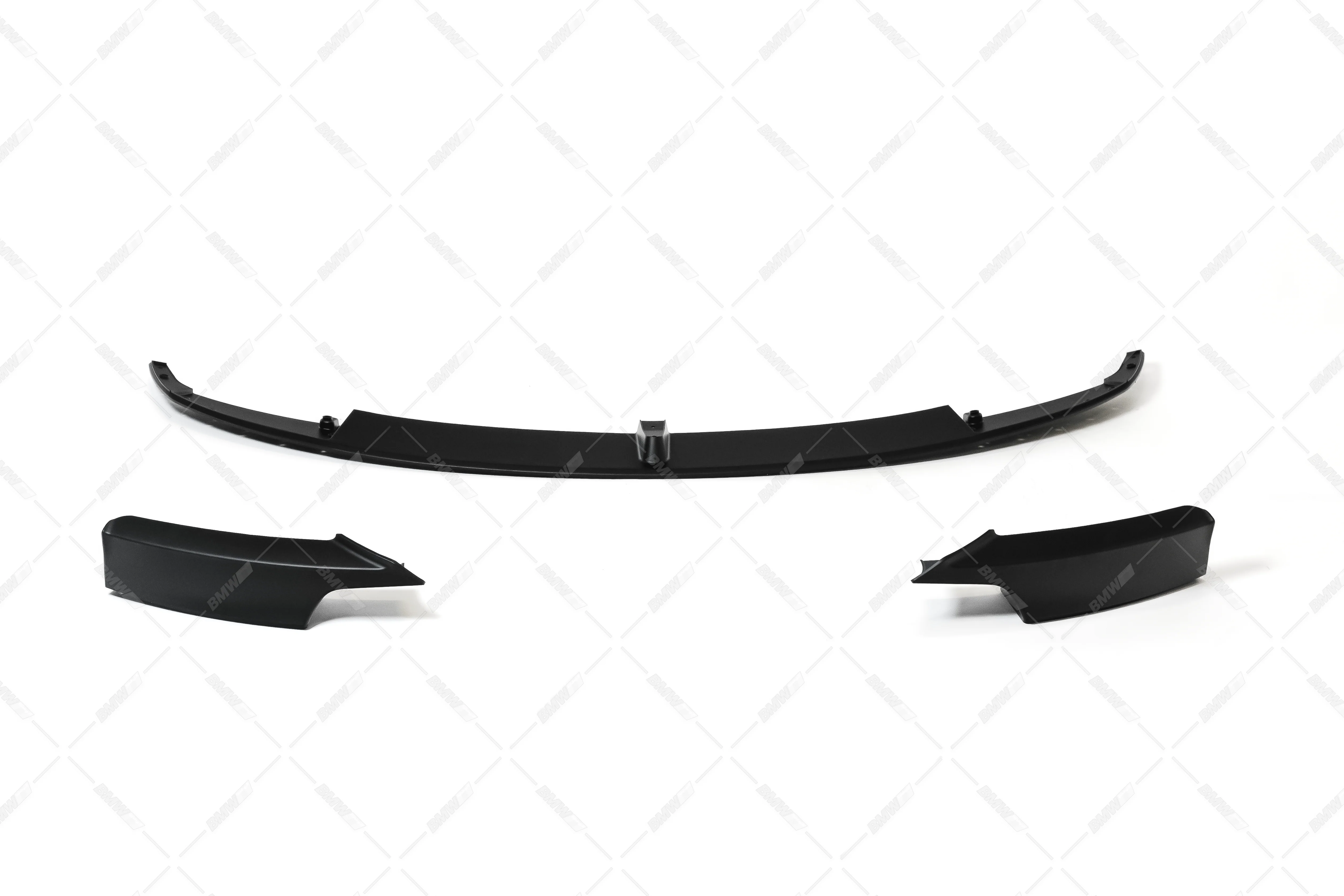 BMW F30 F31 M-performance etupuskurin lippa matta musta - Image 4