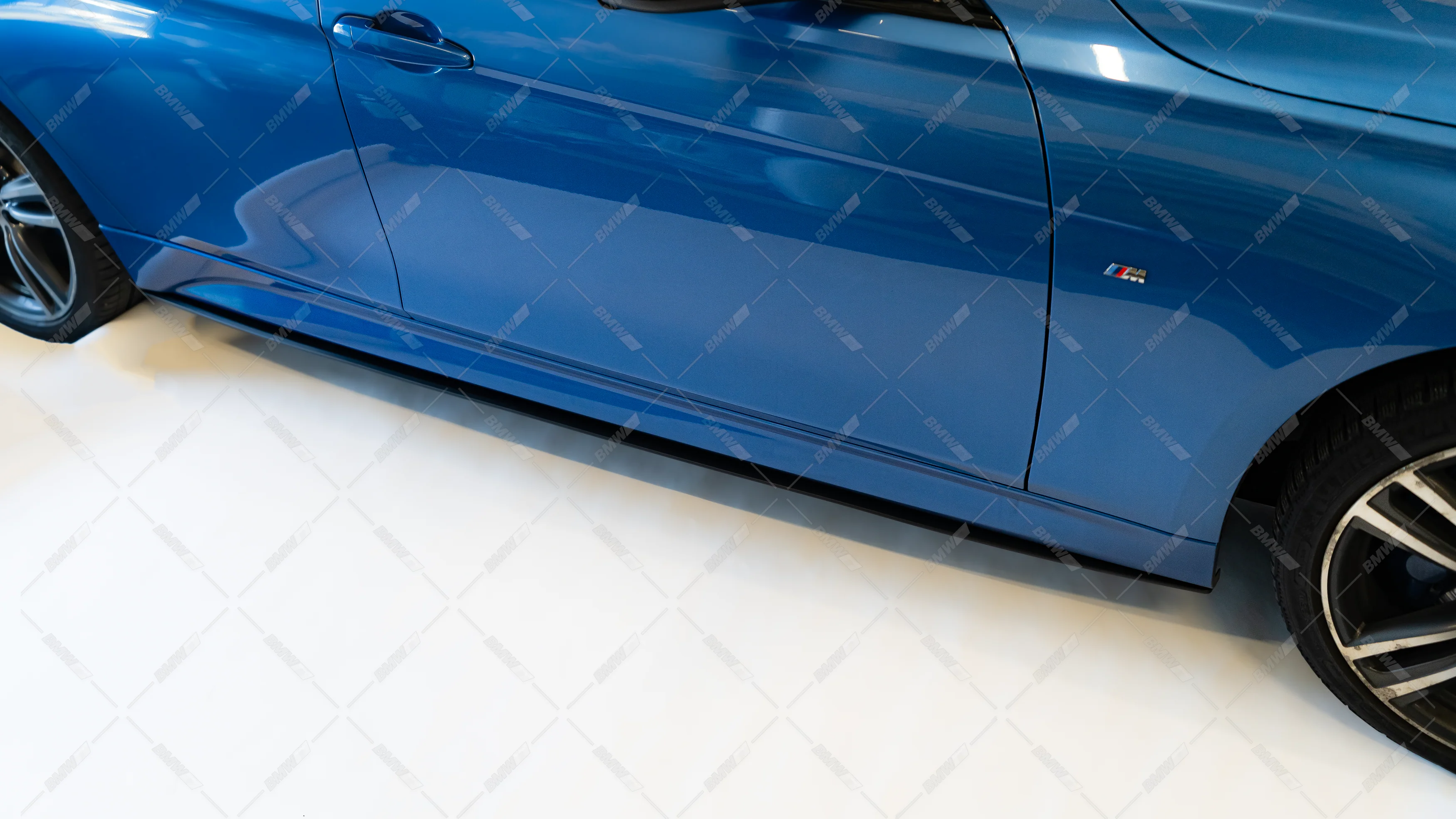 BMW F30 F31, M-Performance helmojen lisäosat kiiltävän musta - Image 5