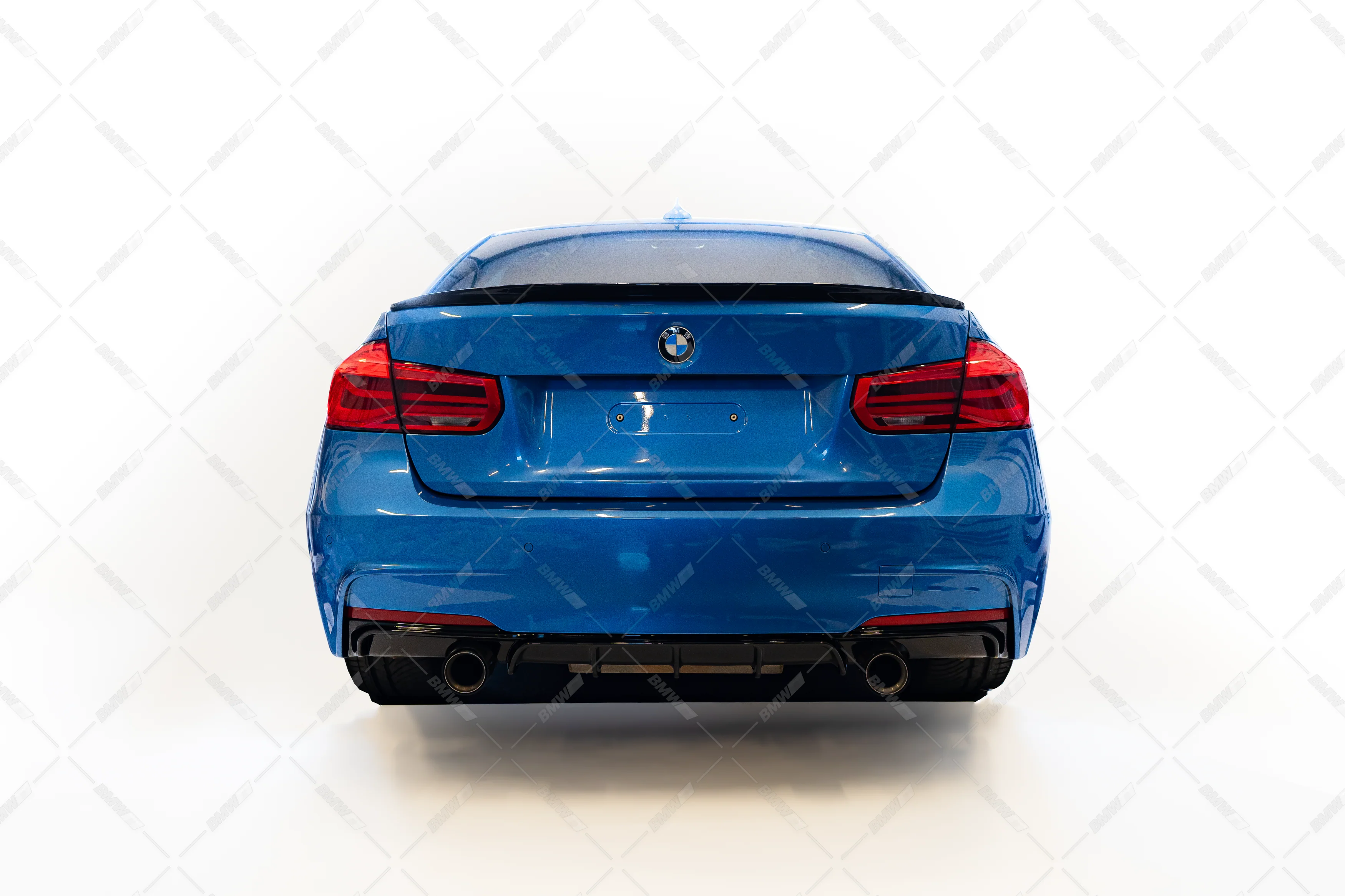 BMW F30 Sedan, M-sport/ M-performance takapuskuri. PDC - Image 9