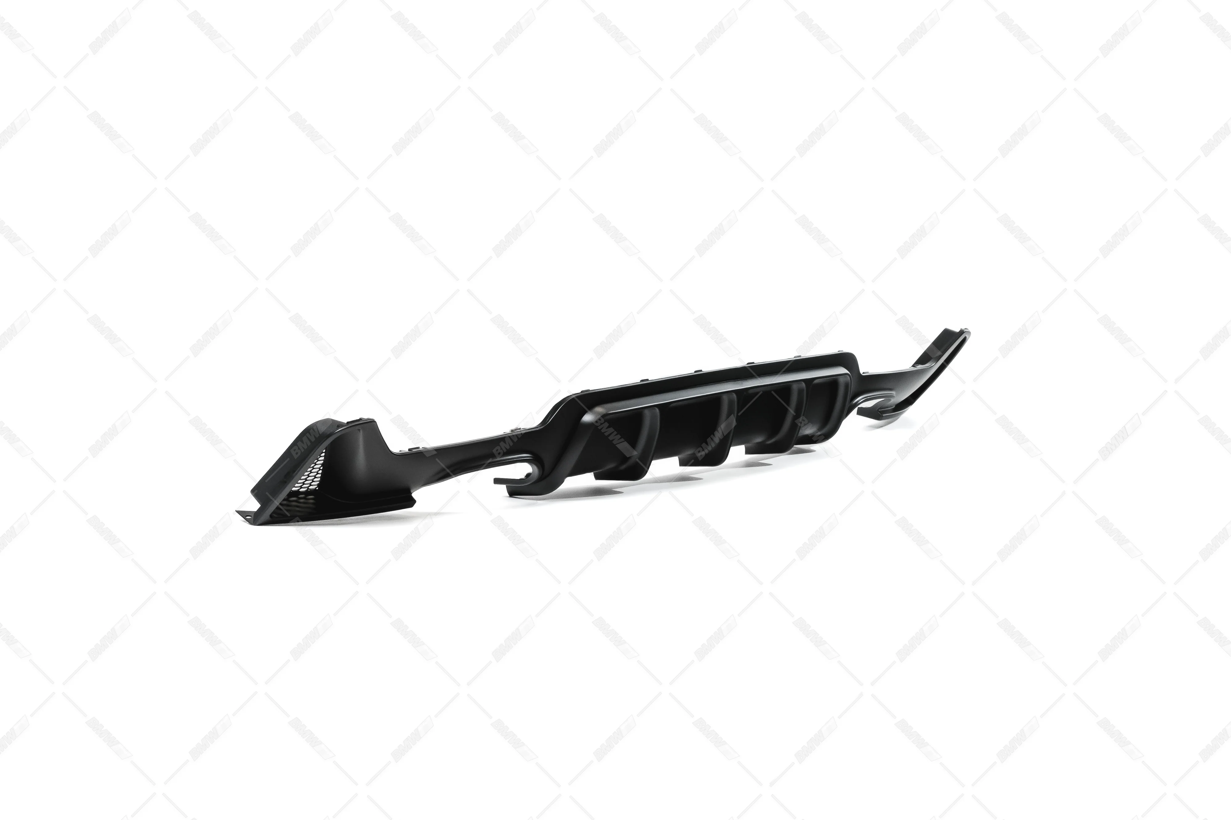 BMW F32 F33 F36, M-Performance matta musta takapuskurin diffuusori - Image 2