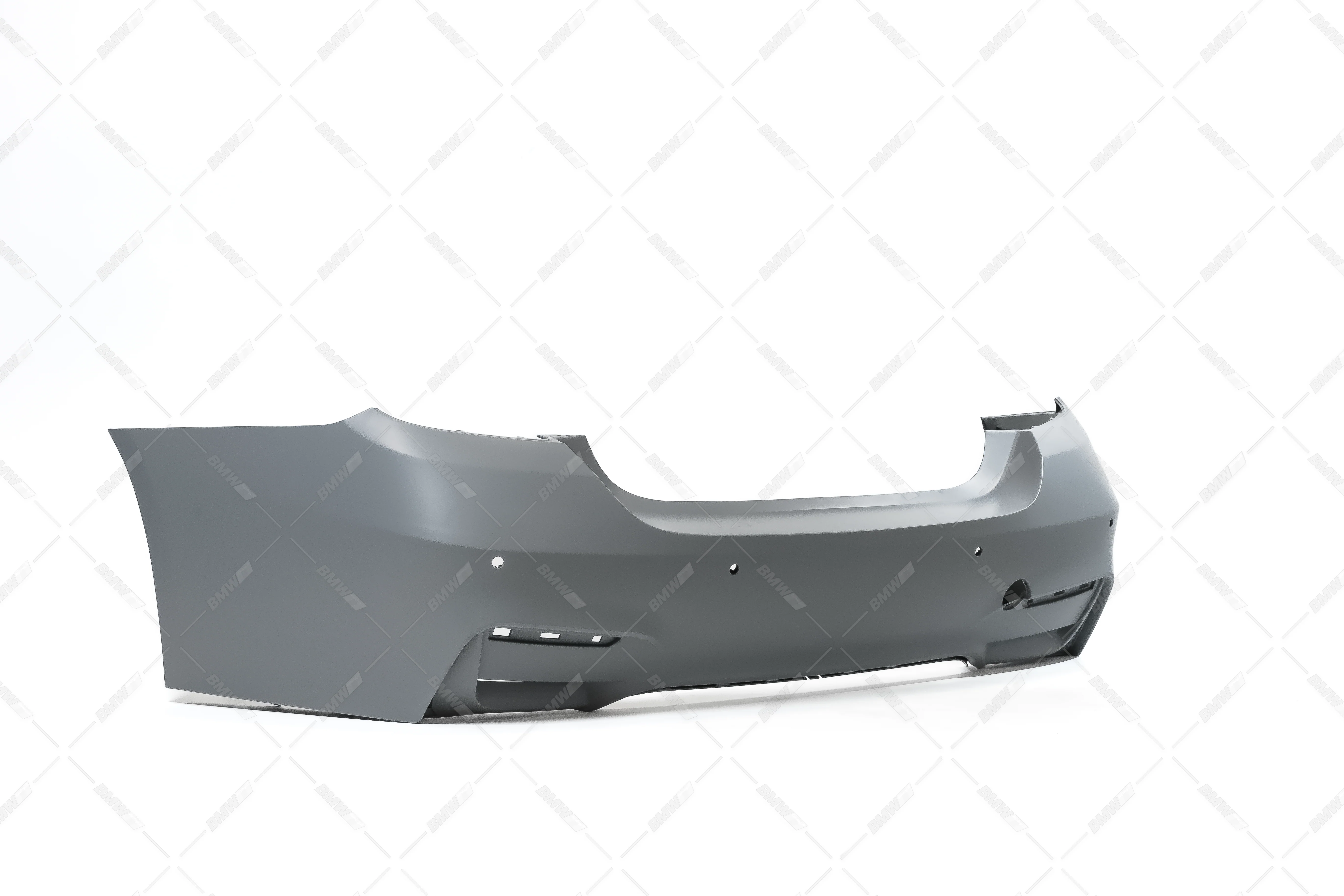 BMW F32, M4 look takapuskuri PDC - Image 3