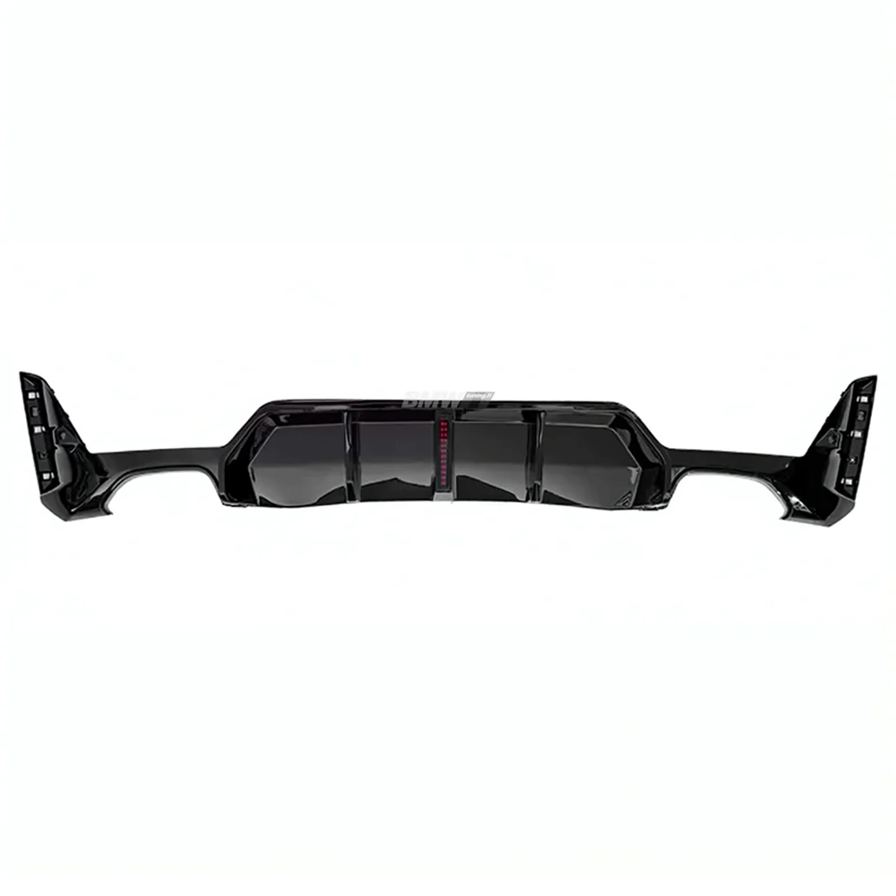 BMW G20 / G21 LCI vm. 22-25
M-look diffuusori jarruvalolla kiiltävän musta - Image 2