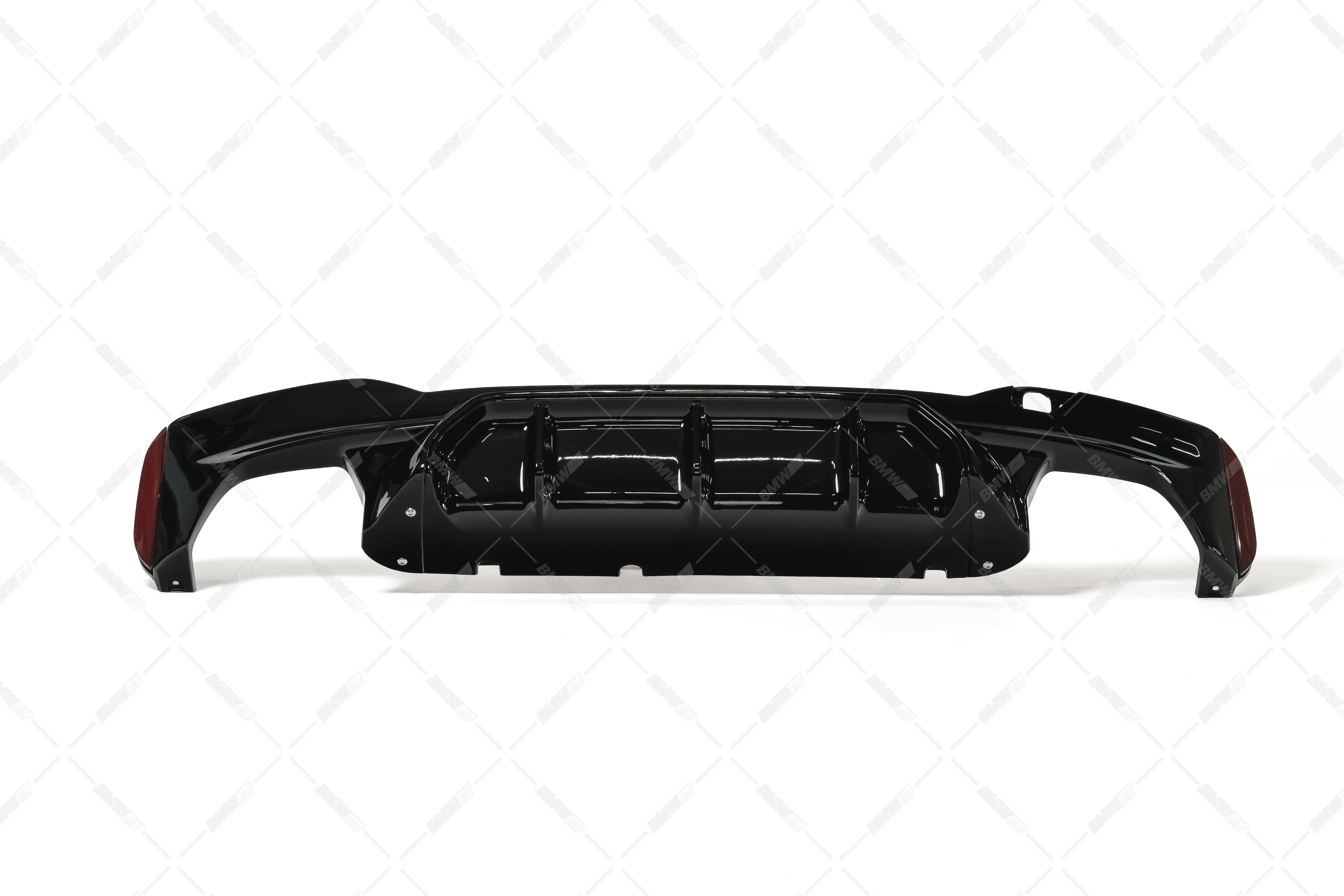 BMW G30 G31 G38, M5-look diffuusori kiiltävän musta - Image 2