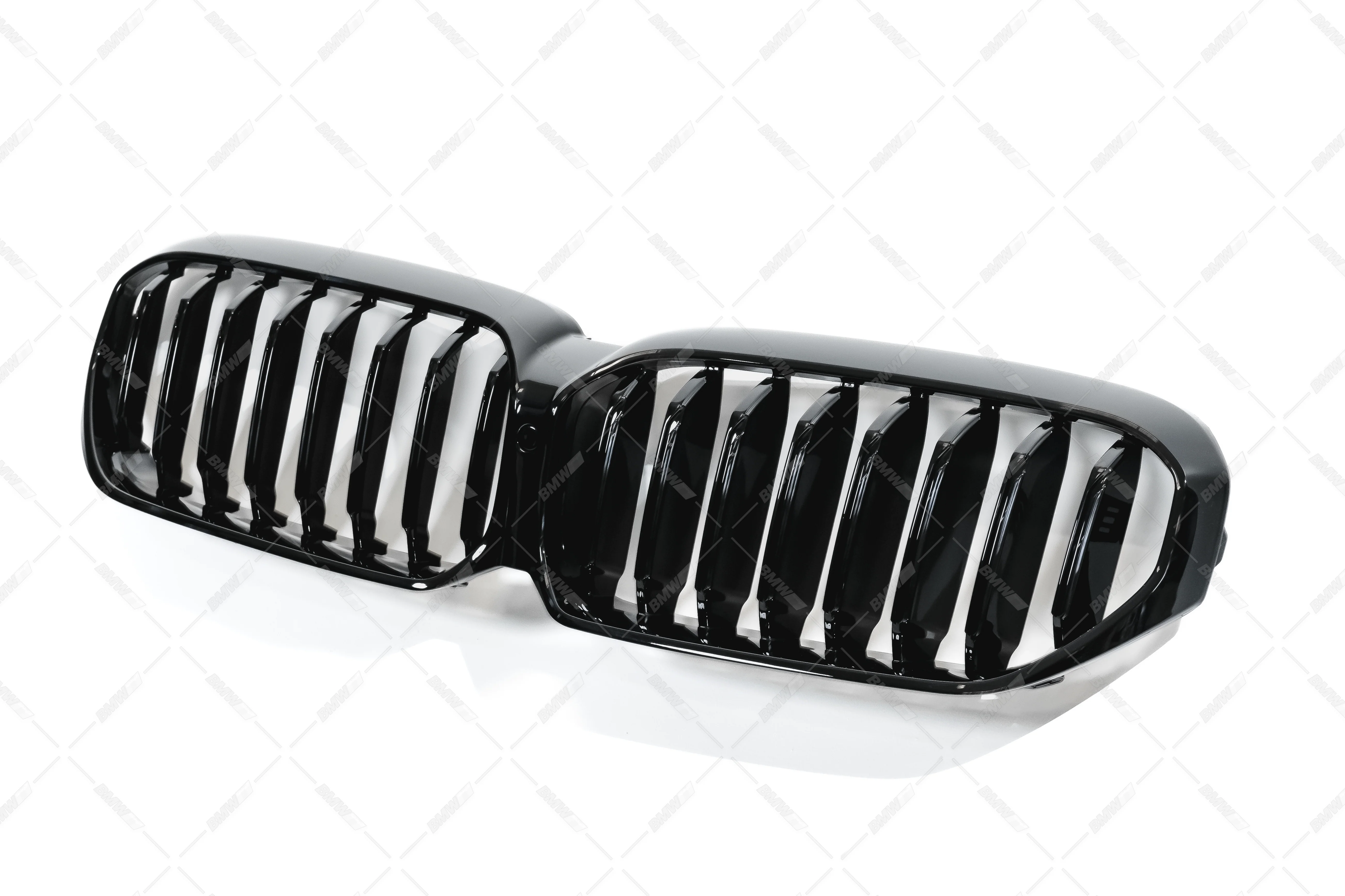 BMW G30 G31 LCI, Single kiiltävän mustat munuaiset - Image 3