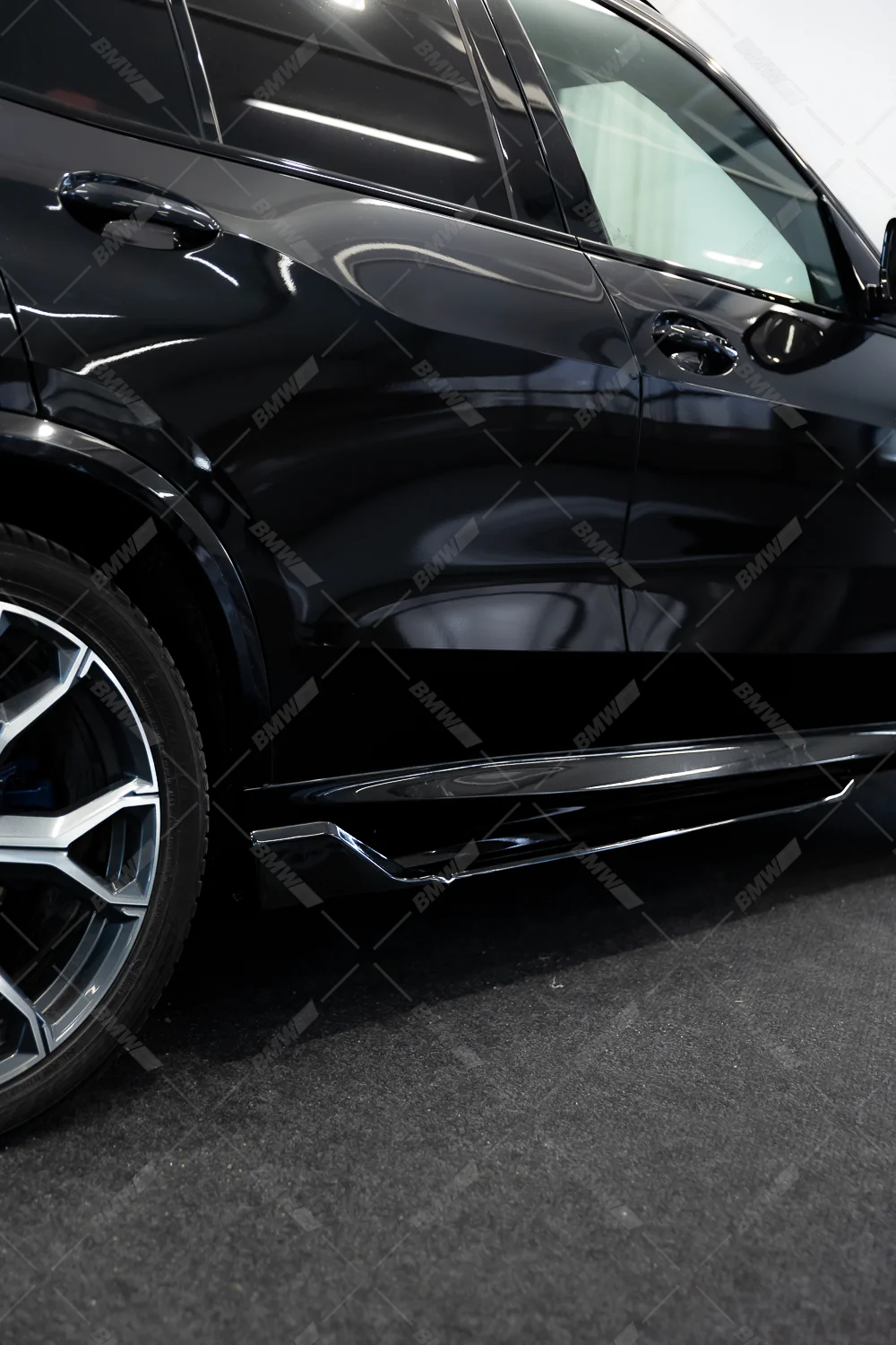 Bmw X5 G05, Aero helmojen lisäosat kiiltävän musta - Image 4