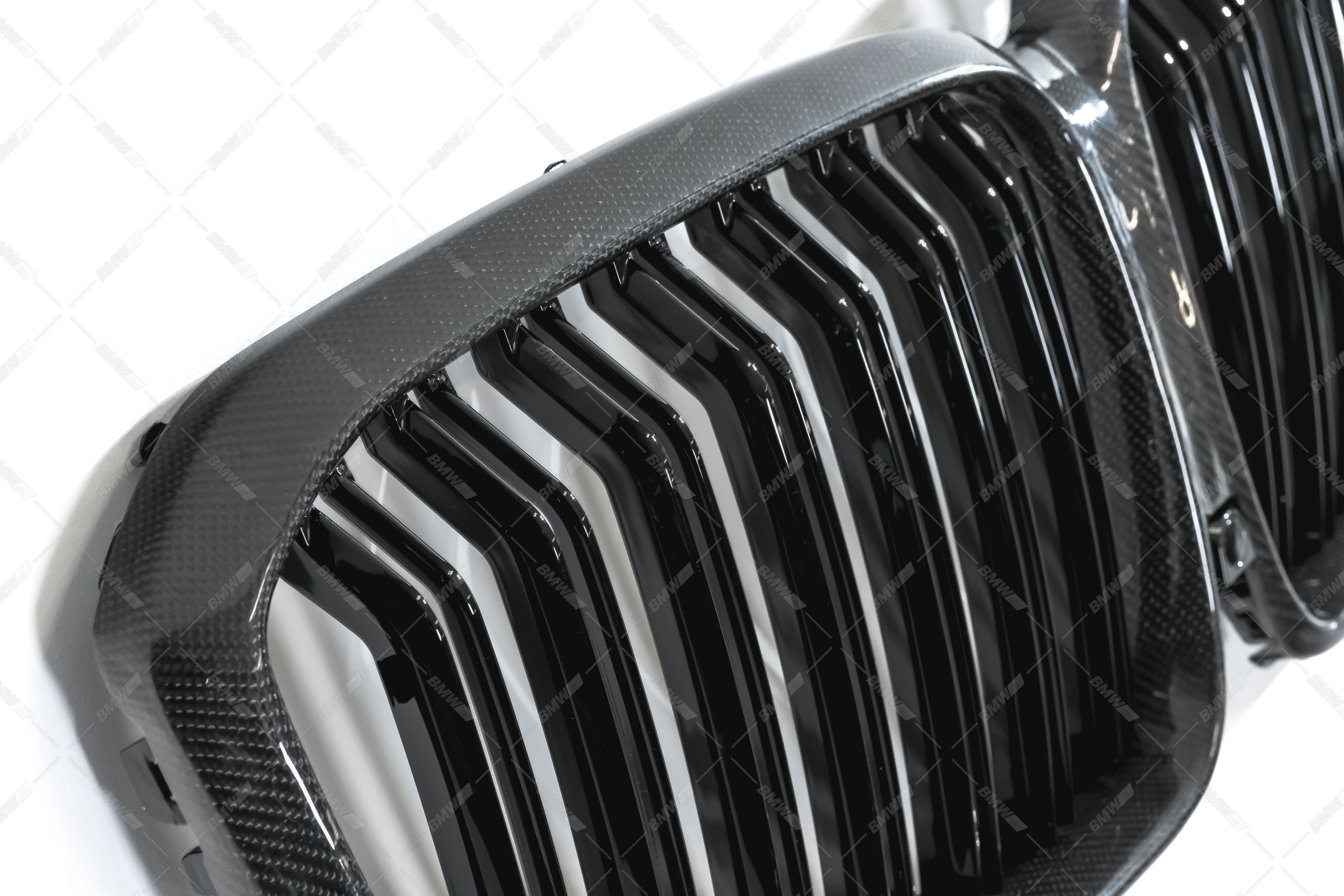 BMW X5 G05 Aito hiilikuitu M-look munuaiset - Image 3