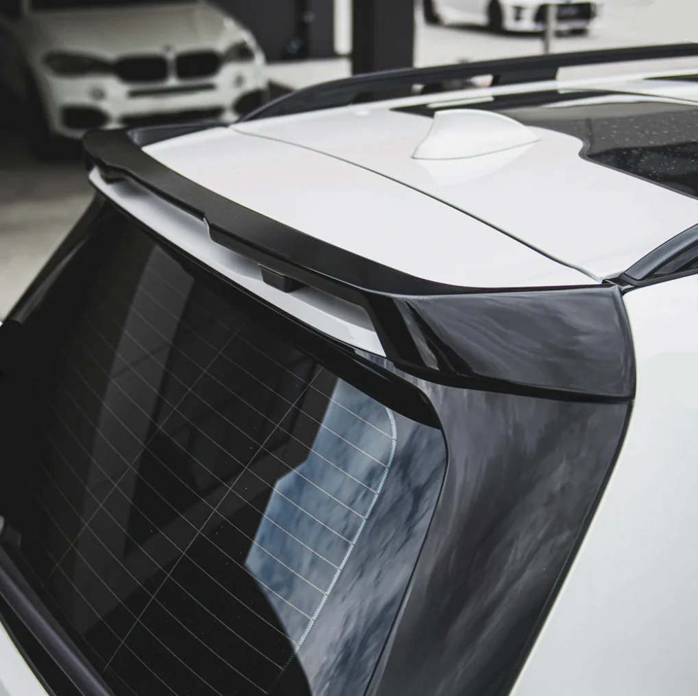 Bmw X7 G07, 2018-2022 Aero kit
Black Knight kiiltävän musta - Image 5